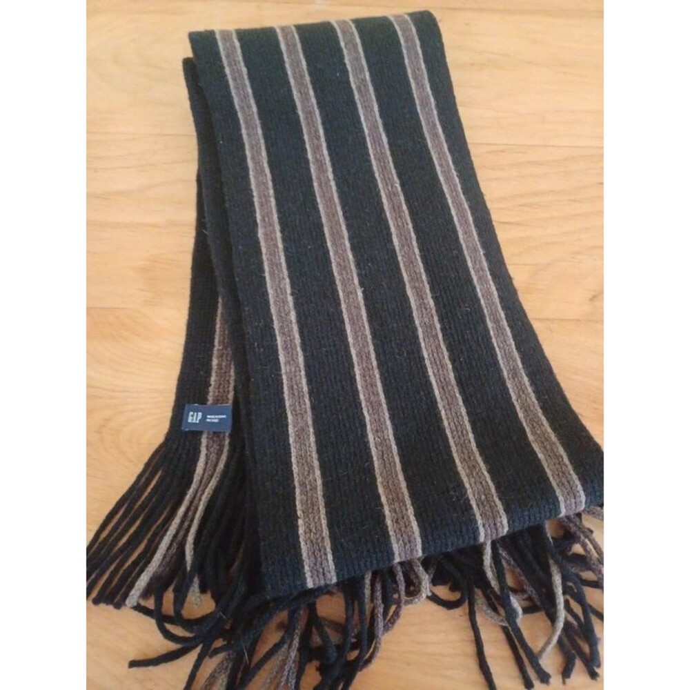 GAP striped woolblend winter scarf fringe unisex outdoor cozy warm sporty classi